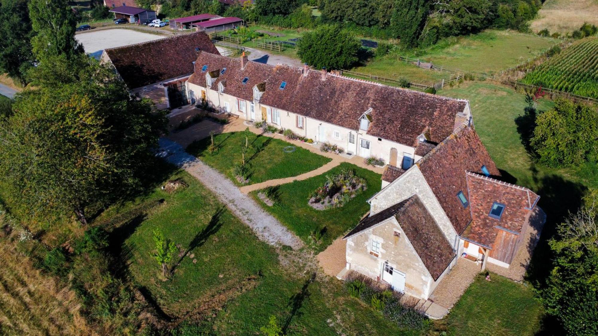 Chambres D'Hotes Du Bistrot Des Ecuries Cour-Maugis-sur-Huisne Eksteriør bilde